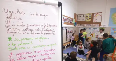 Écoles immersives en langues régionales : l'embarras de l'État