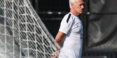 Deschamps met en garde contre l'excès de confiance avant Suède