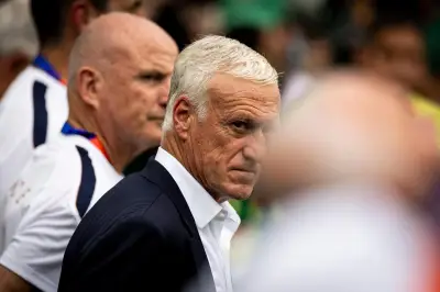 Didier Deschamps quitte le Mondial après le décès de sa mère