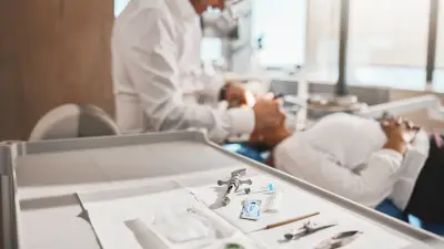 Faux dentiste à Paris : le calvaire d'une patiente mutilée