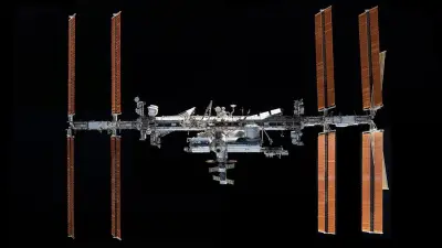 Fuite d'air dans l'ISS : la Nasa ordonne une préparation à l'évacuation