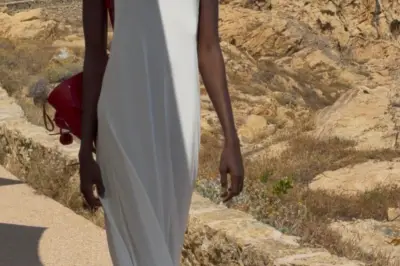 Jacquemus défile en Corse : mode légère et images fortes