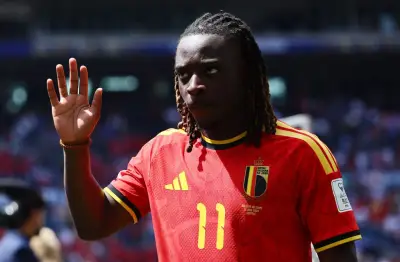 Jérémy Doku rejoint sa femme à Londres pour la naissance de leur fils