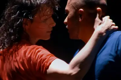 Juliette Binoche filme la danse au plus près du processus créatif