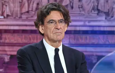 Luc Ferry traite la ministre de la Transition écologique de « grosse » et fait une comparaison avec les camps nazis