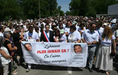 Marche blanche à Fleurance pour Lyhanna, colère contre la justice