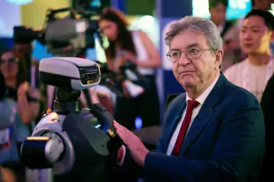 Mélenchon, Le Pen, Philippe et Attal à VivaTech : le grand bain de l'IA