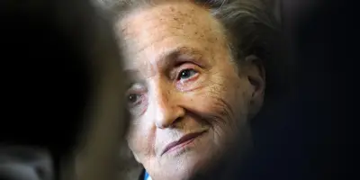 Mort de Bernadette Chirac : Macron salue une grande dame de cœur