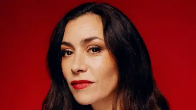 Olivia Ruiz : « J’ai perdu confiance en mon pays » après l’affaire Patrick Bruel