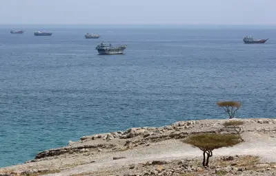 Ormuz : 115 navires évacués, trafic reprend sous tension