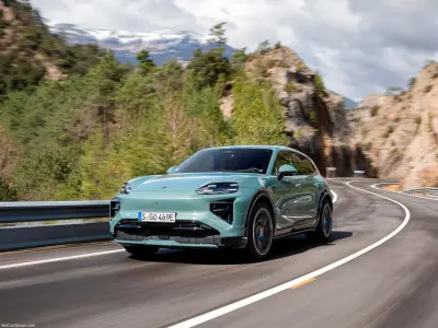Porsche Cayenne Turbo Électrique : l'heure de la riposte