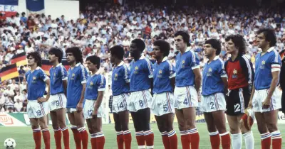 Pourquoi le football passionne-t-il autant le monde ?