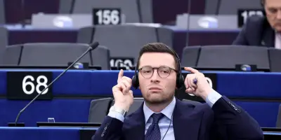 RN enrichit l'extrême droite radicale via le Parlement européen