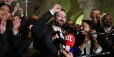 Roubaix : le maire LFI assume de ne pas baptiser une école du nom de Samuel Paty