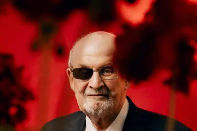 Salman Rushdie : le vent tourne pour Trump, selon l'écrivain
