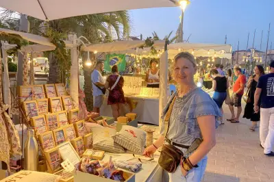 Sanary : le marché nocturne artisanal lance la saison estivale