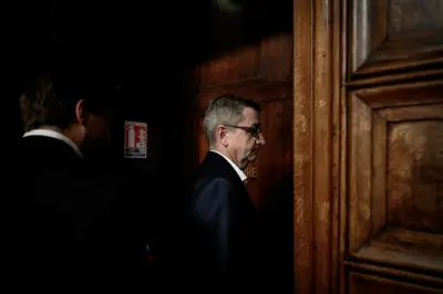 Sextape : prison ferme requise en appel contre l'ex-maire de Saint-Étienne