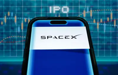 SpaceX : introduction en Bourse record de 75 milliards de dollars attendue