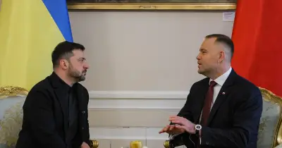 Tensions Pologne-Ukraine : Zelensky absent d'une conférence, médaille retirée