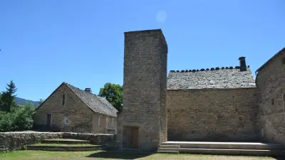 Trois rendez-vous en Lozère : marché, fête votive et visite guidée