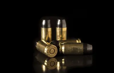 Un producteur de rap ciblé par la DZ Mafia : deux suspects mis en examen