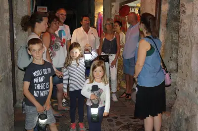Visites nocturnes à la lanterne de retour à Saint-Paul-de-Vence