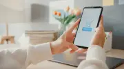 250 fausses applications vident vos comptes : comment les éviter