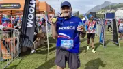À 62 ans, il termine les huit marathons Majors mondiaux