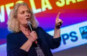 Agression de la maire du 10e arrondissement de Paris par des militants d'extrême droite