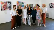 AKAA expose son collage urbain à la médiathèque de Calvisson