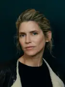 Alice Taglioni : la comédienne qui jouait du piano avant tout