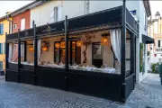 Ancien élu condamné à 13 mois ferme pour incendie d'un restaurant près de Saint-Tropez