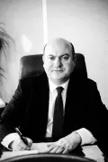 André Santini, maire historique d'Issy-les-Moulineaux, est mort à 85 ans