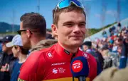 Anthon Charmig s'impose en solitaire au Puy-en-Velay