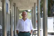 Après 9 ans au lycée du Golf Hôtel à Hyères, le proviseur Patrice Mascarte part pour un nouveau défi