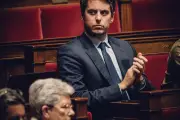 Attal veut aligner le traitement des pédocriminels sur celui des terroristes