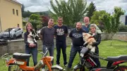 Balade en mobylettes anciennes avec Les Pétroules sévéragaises