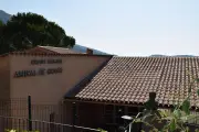 Bar-sur-Loup : des salles climatisées à l'école et des aménagements au stade pour lutter contre la chaleur