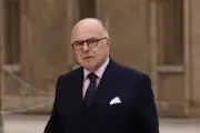 Bernard Cazeneuve, le révolutionnaire en velours côtelé