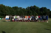 Bleus : entraînement et minute de silence pour Eric Roy avant Irak