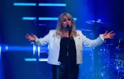 Bonnie Tyler sort du coma mais reste en soins intensifs au Portugal