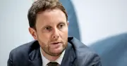 Brexit : une alerte rouge salutaire pour l'UE, selon Clément Beaune
