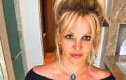 Britney Spears coiffée par Chris Appleton, un moment émouvant