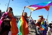 Budapest : la marche des fiertés défile librement après seize ans
