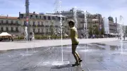 Canicule : 49 départements en rouge, 40 en orange, vague de chaleur comparable à 2003