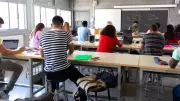 Canicule : jusqu'à 40°C et un ventilateur par classe, le calvaire des élèves du bac