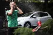 Canicule : les cinq phases du deuil d'un été doux