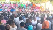 Chorale de fin d'année applaudie à Uchaud : 275 élèves sur scène