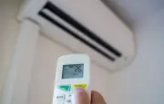 Climatisation : la ministre Monique Barbut « horrifiée » par l’idée d’en installer partout