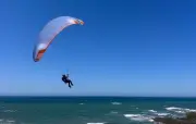 Décès d'un parapentiste de 76 ans dans le Finistère
